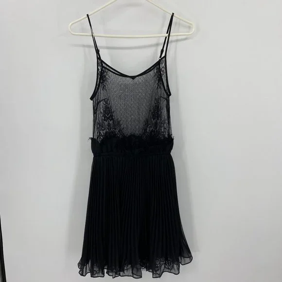 chinese dress ladies Cut Work Lace Mini Dress  SNIDEL